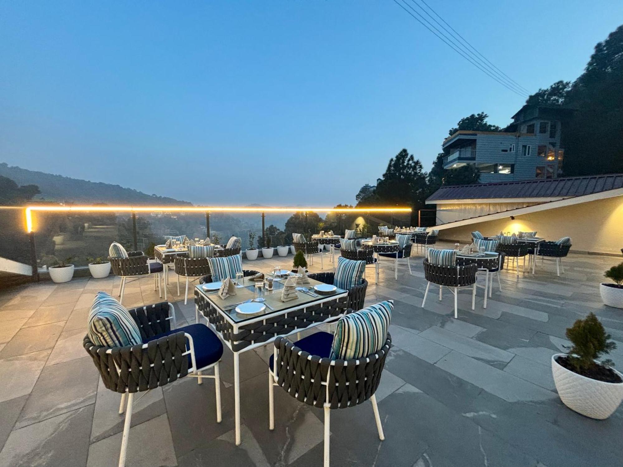 Arnisa Kasauli - A Boutique Hotel 외부 사진